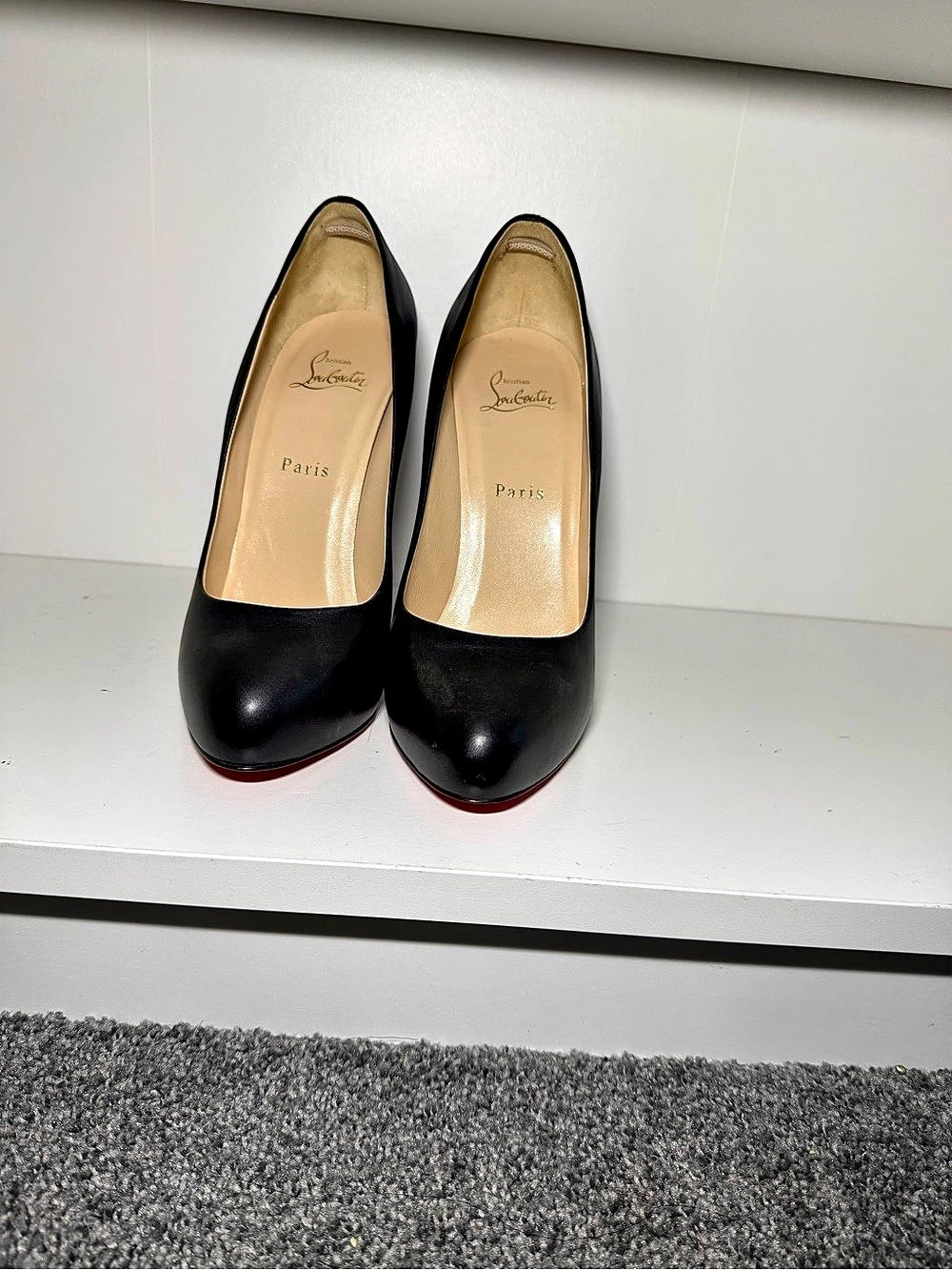 Christian Louboutin Simple Pump 100 Black Pumps Red Sole